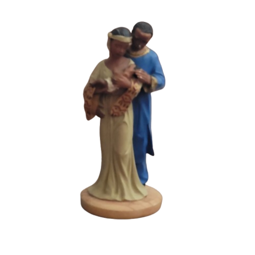 African couple with baby statue  Africancore Familycore